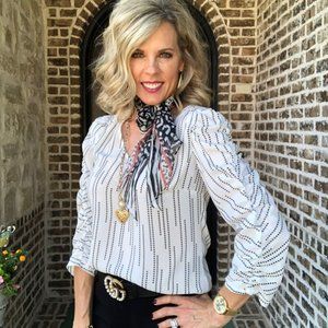 CAbi Fall 2020 Devoted Blouse